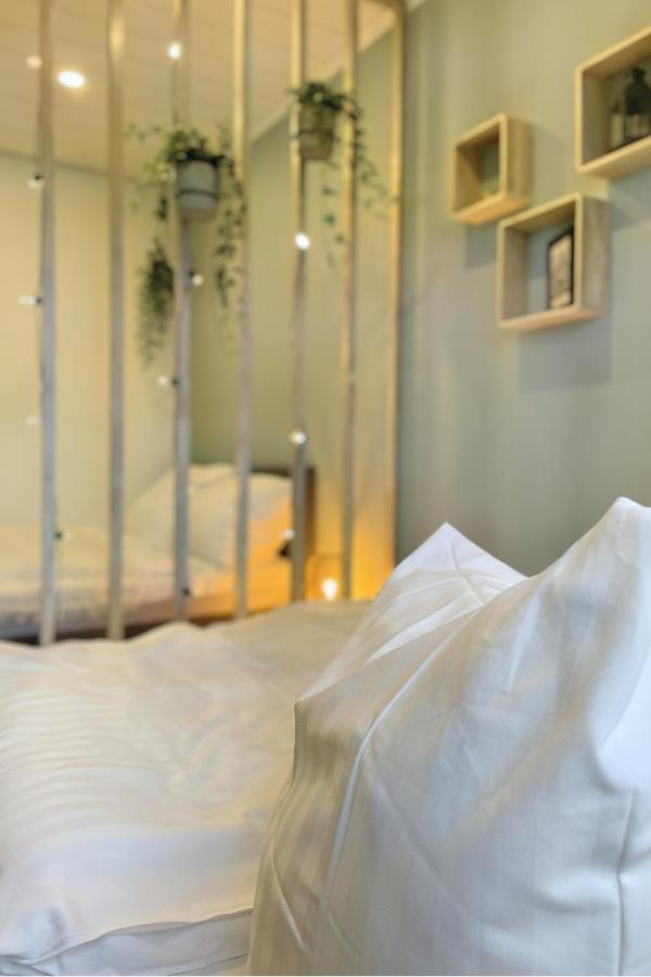 Ruhiges Naturparadies Fuer 4 Mit Kueche Schreibtisch Und Boxbett Wetter  Extérieur photo